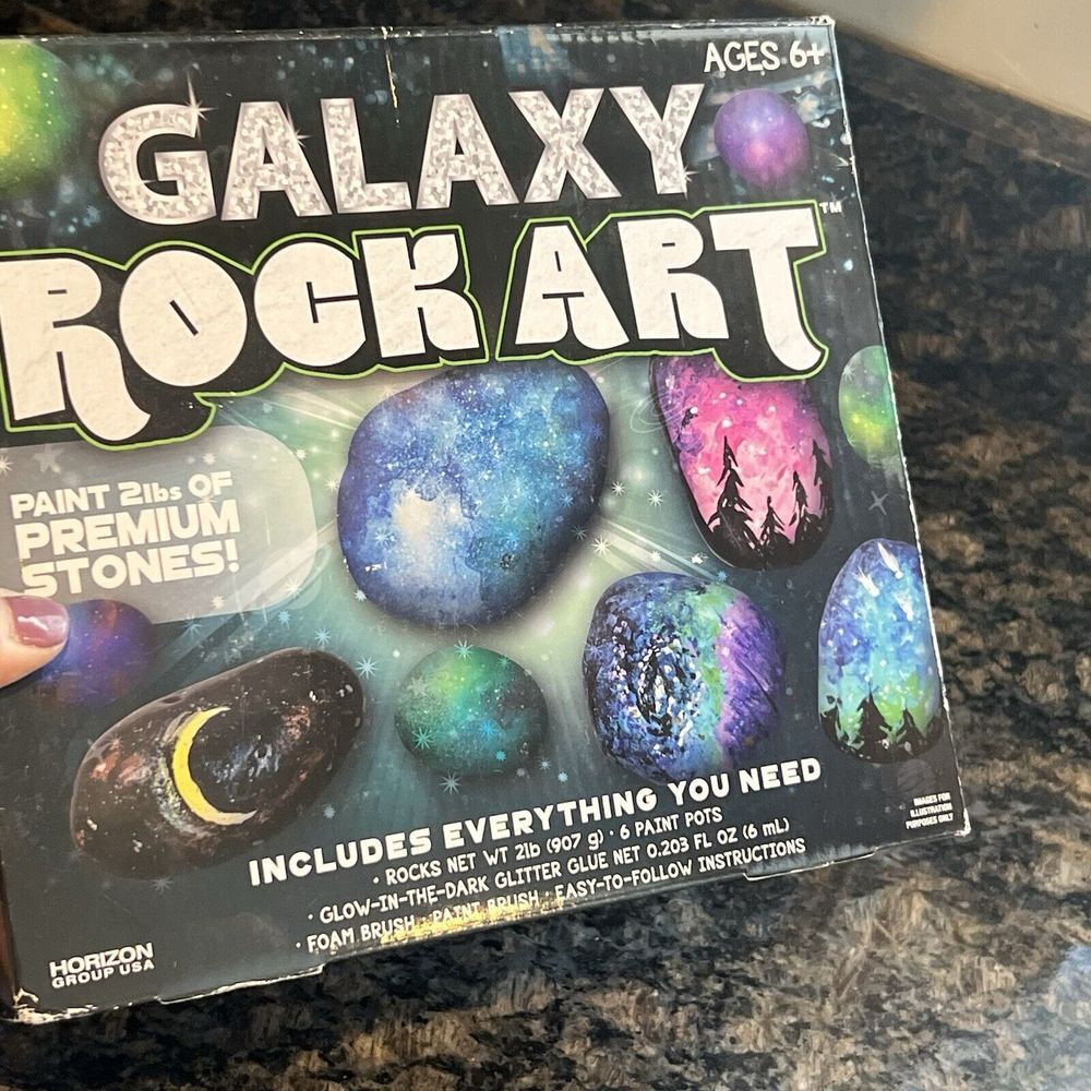 Galaxy Rock Art Kit new in box rocks paint glow in the dark glitter kids‎ crafts